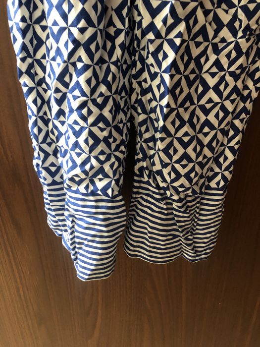 Kombinezon w geometryczne wzory