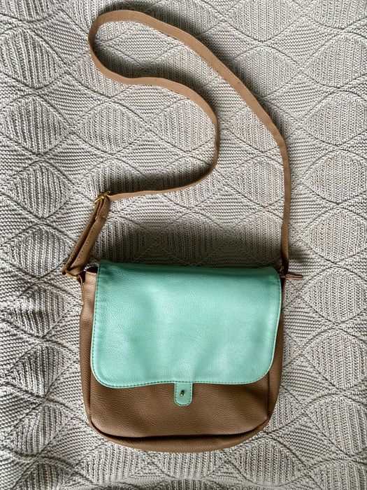 Torebka z dwustronną klapką