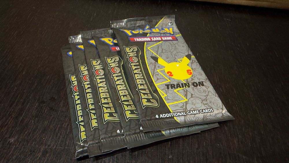 Pokemon TCG: Celebrations Booster