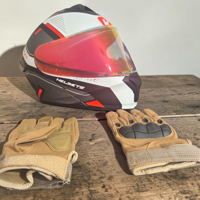 PROMOÇÃO SÓ SEMANA ATÉ 02/05 ! Capacete de Moto Homem, Mulher - NOVO+LUVA BRINDE