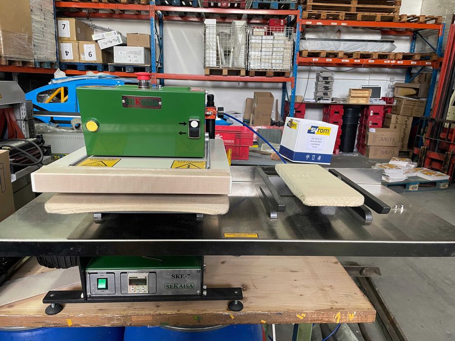 Prensa Térmica de Tranfer para T-shirts automática de Alta Robustez