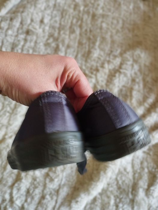 Tênis All Star Converse cinza acetinados