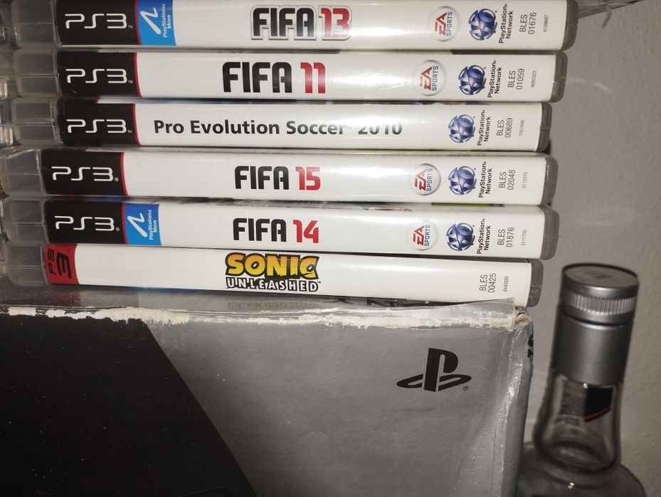 PS3 desbloqueado com 13 jogos em cd