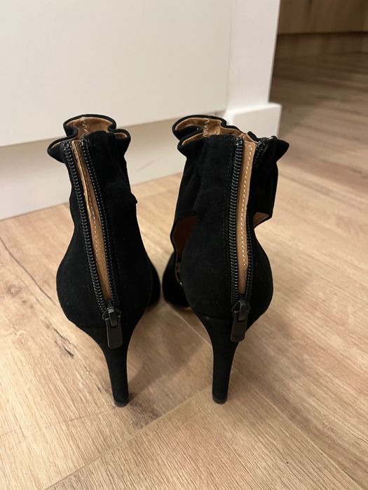 Czarne zamszowe sandały szpilki Wojas rozm. 37 nowe