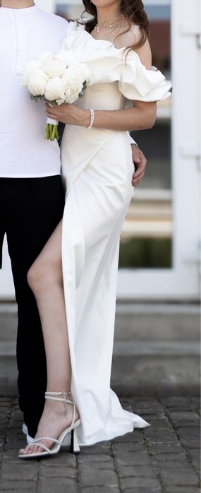 Плаття на випускний, розпис, весілля