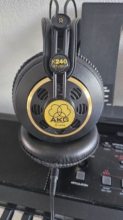 Teclado Yamaha PSR-EW320