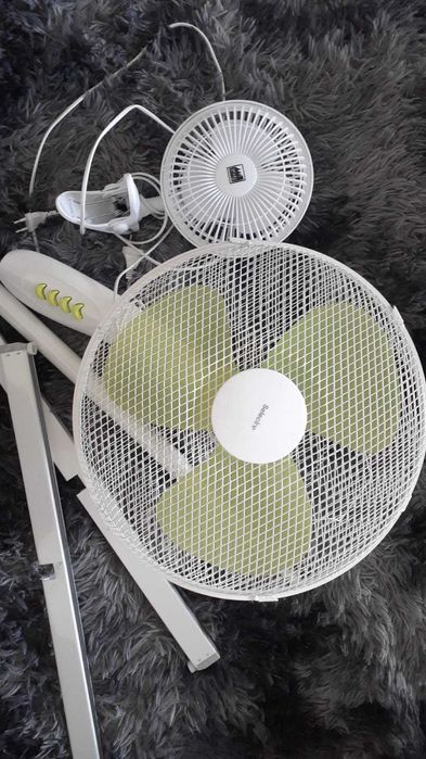 Duas ventoinha 12 euros.