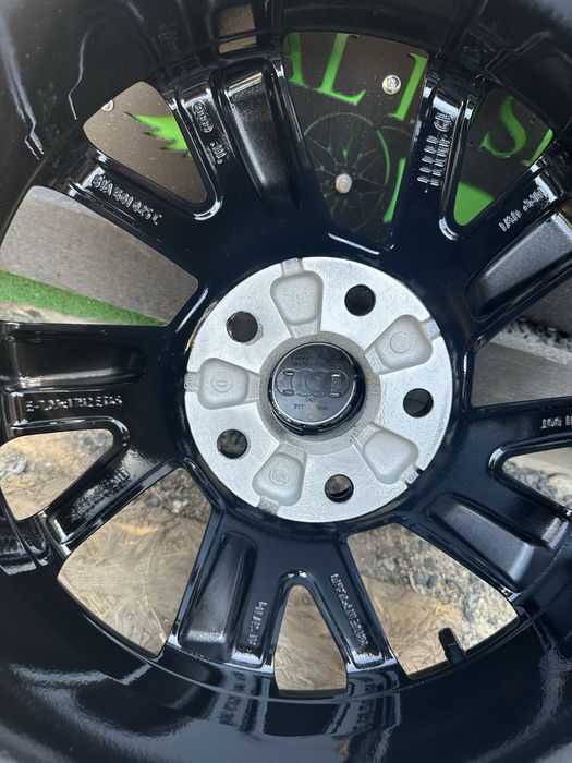 Оригінальні диски AUDI R17 5x112 Volkswagen  Skoda та SEAT