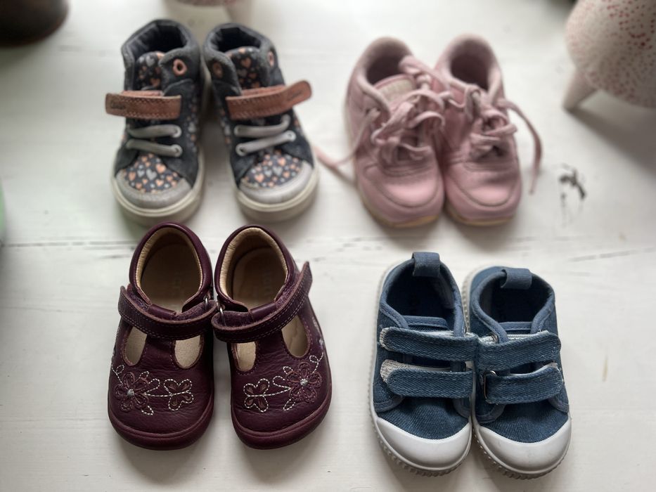 Дитяче взуття 19-20 розмір, clarcs, reebok, waikiki, barefoot