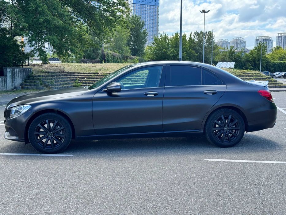 Mercedes-Benz C-Class 2017 VIN 55SWF4KB4HU223314 фото оголошення 8 з 23