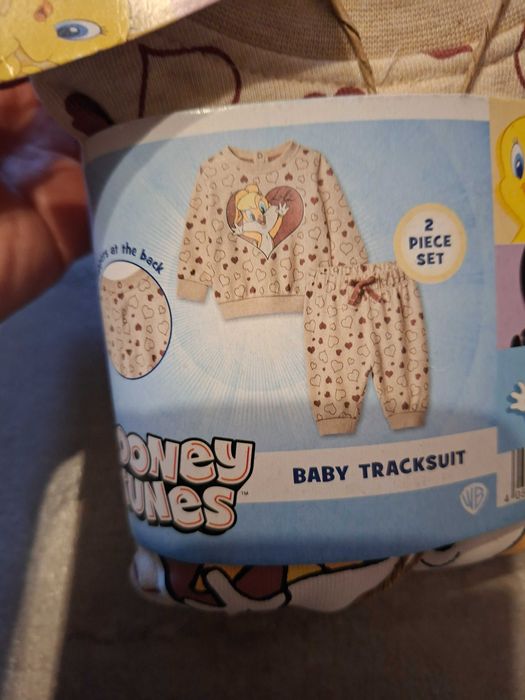 Nowy dresik niemowlecy