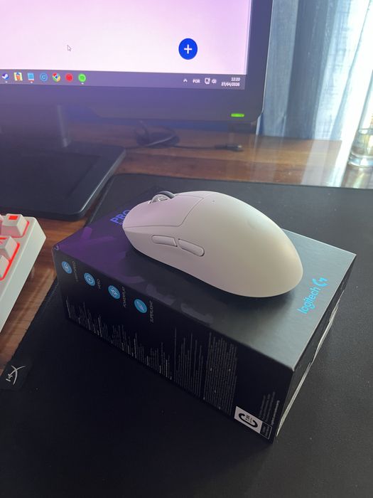 Rato Óptico Logitech G Pro X Superlight Wireless 25600DPI Branco