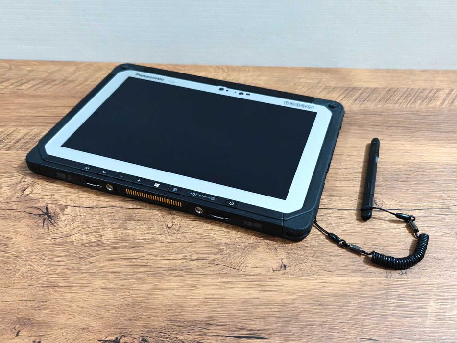 Захищений 2 в 1 \ i5-7Gen \ 8Gb\256 Gb \ 4G GPS \ Panasonic CF-20