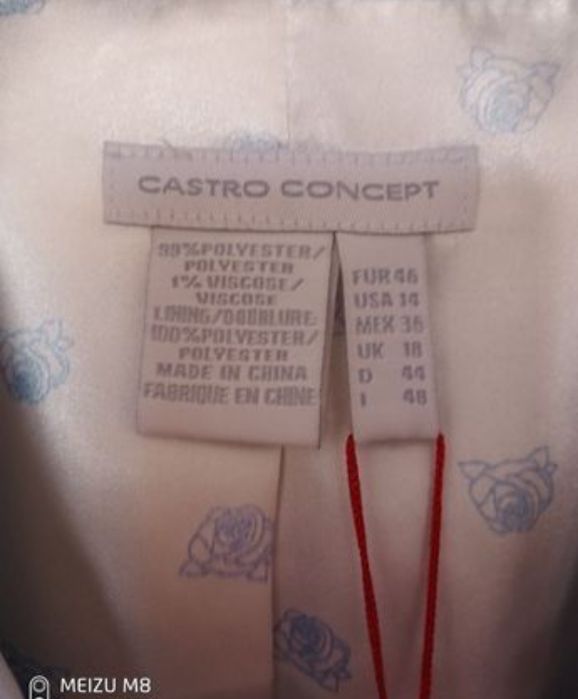 Жіночі брючні костюми Castro.