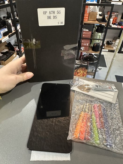 Wyswietlacz Oppo A78 5G