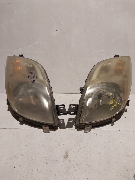 EU Toyota yaris II przedlift lampa przednia prawa lewa reflektor prawy