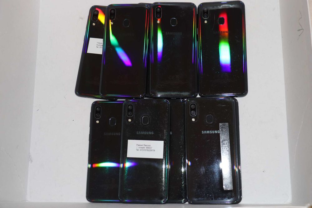 Samsung Galaxy A40 2019 A405F 4/64GB Black, гарний стан! Є 11шт!під MDM