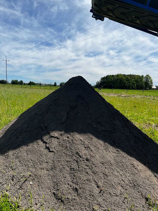 Przesiewana ziemia ogrodowa zakładanie trawników trawy dowóz gratis