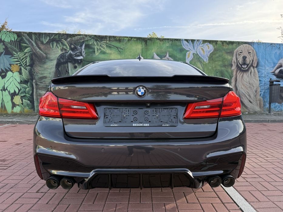 BMW 520d 190cv LOOK M5 - 2017- Full Extras