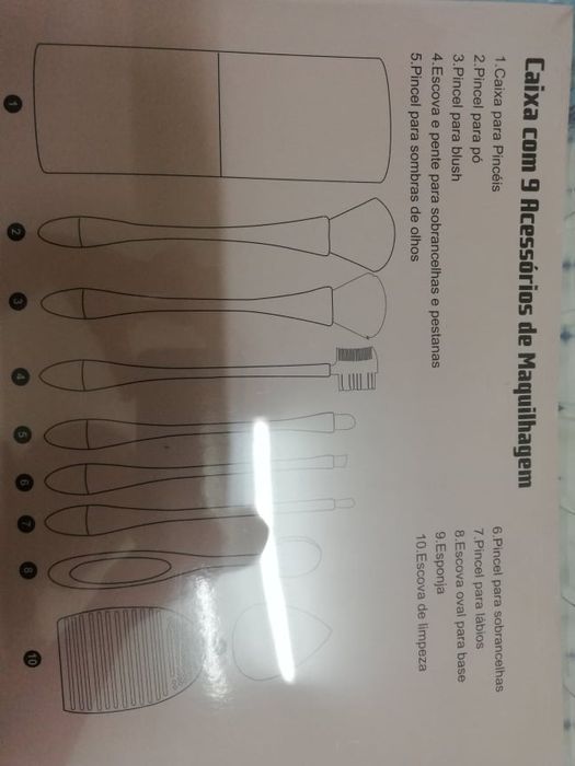 Conjunto de 9 acessórios de maquilhagem