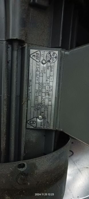Silnik elektryczny  3f