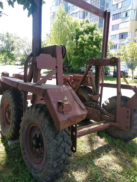 ПС 10, Причеп Роскатник, козли для кабельних барабанів.