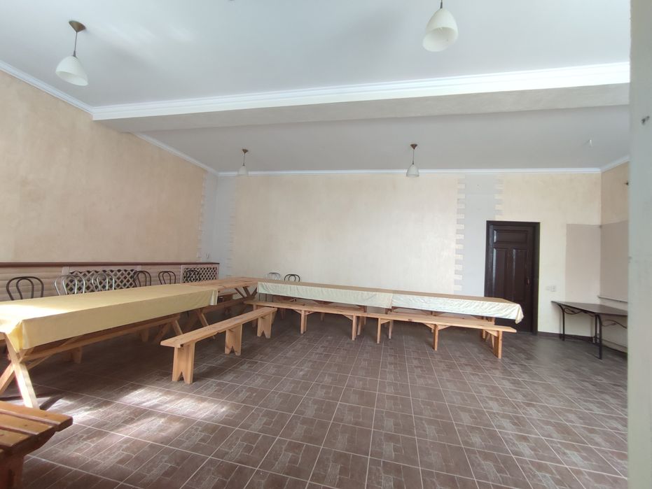 Будинок в селі Коршів - 11900 Дол США. Торг.