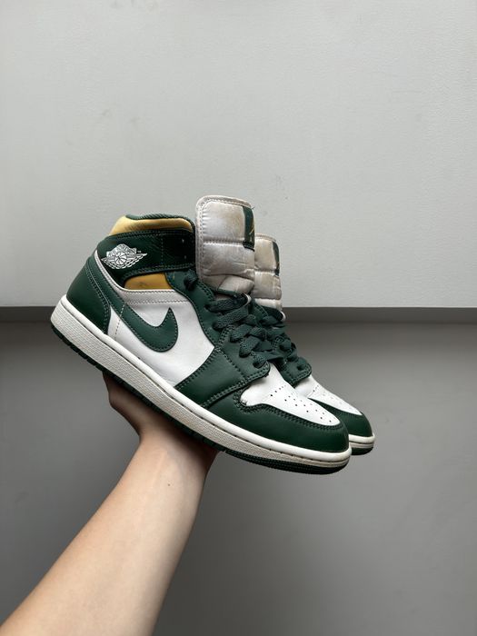 Кросівки Nike air Jordan 1 - розмір 42