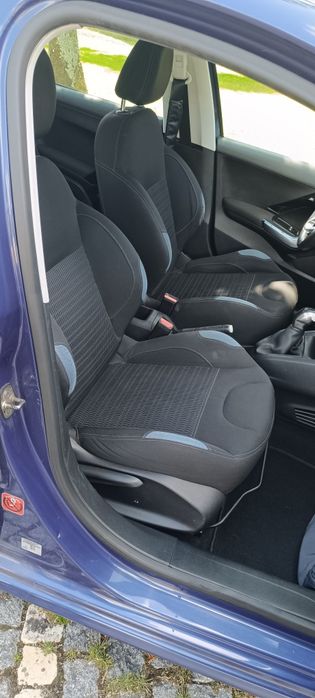 Peugeot 208 1.4 HDi Allure