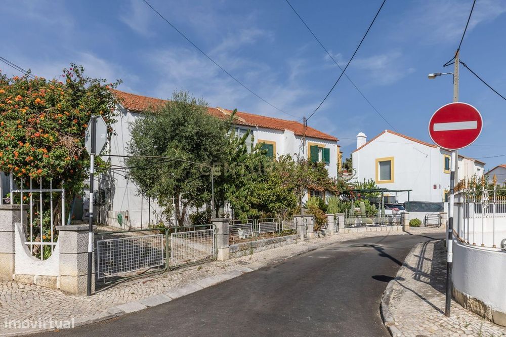 Moradia Geminada Bairro do Pombal, Almada