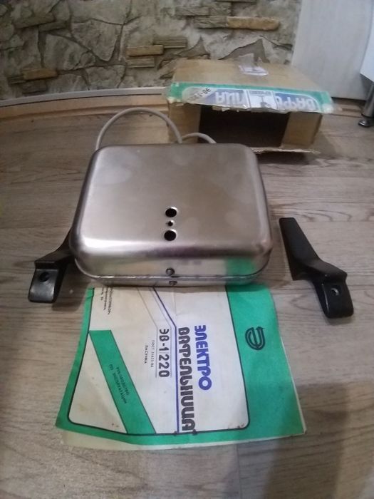 вафельниця нова ласунка  срср заварник