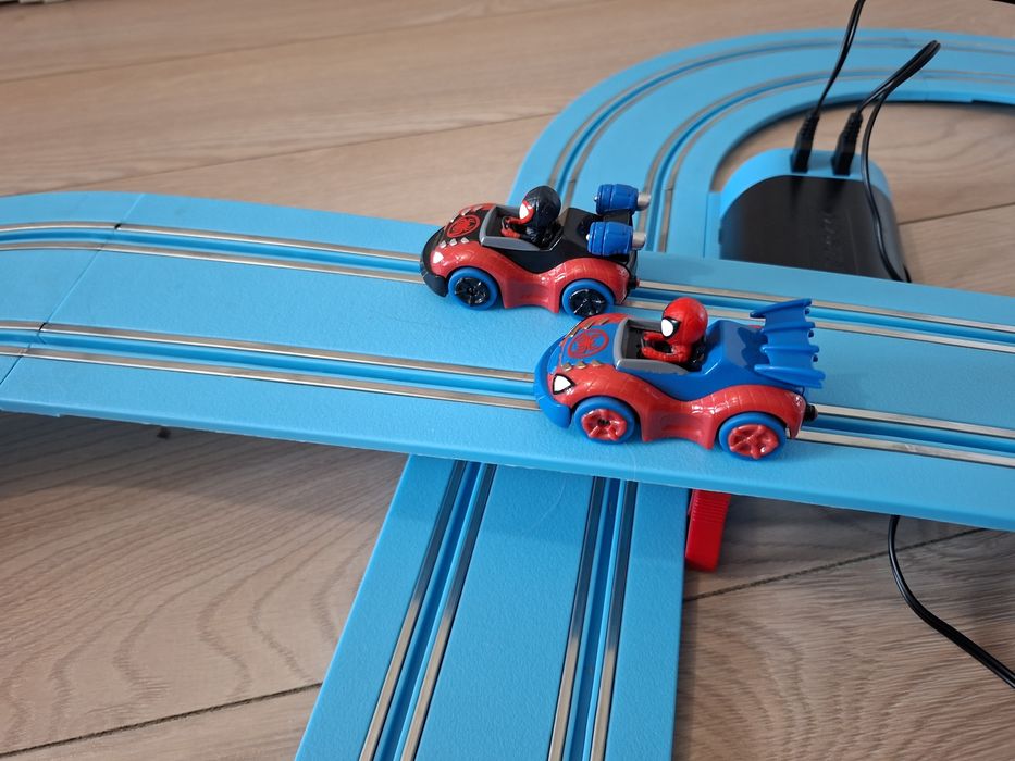 Carrera Tor wyścigowy Spidey