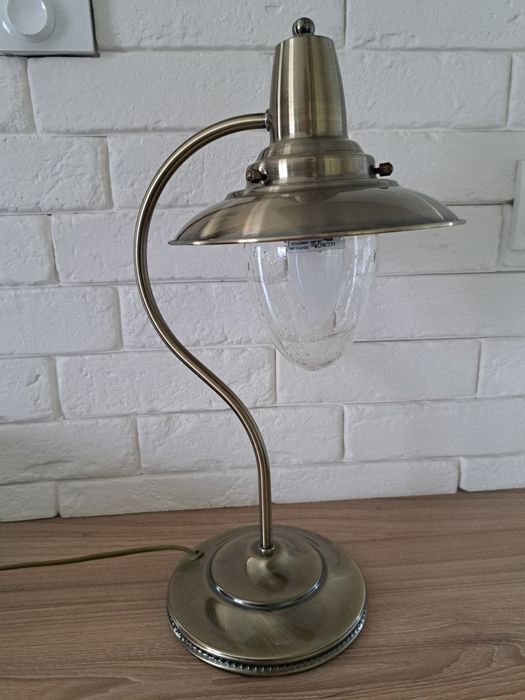 Lampa stołowa, klasyczna