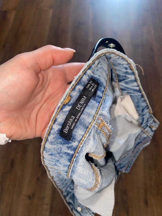 Штани джинси BERSHKA