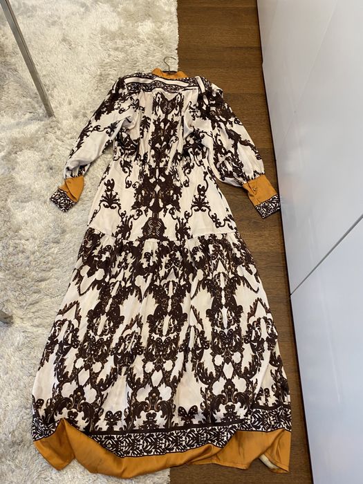 Vestido sahoco tamanho s lindo novo