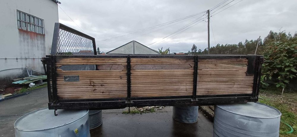 Carroçaria / Caixa Carga Toyota Hilux LN56