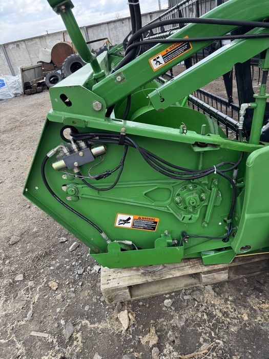 Жатка гідрофлекс з США, John deere F630 9м. соєва жатка.