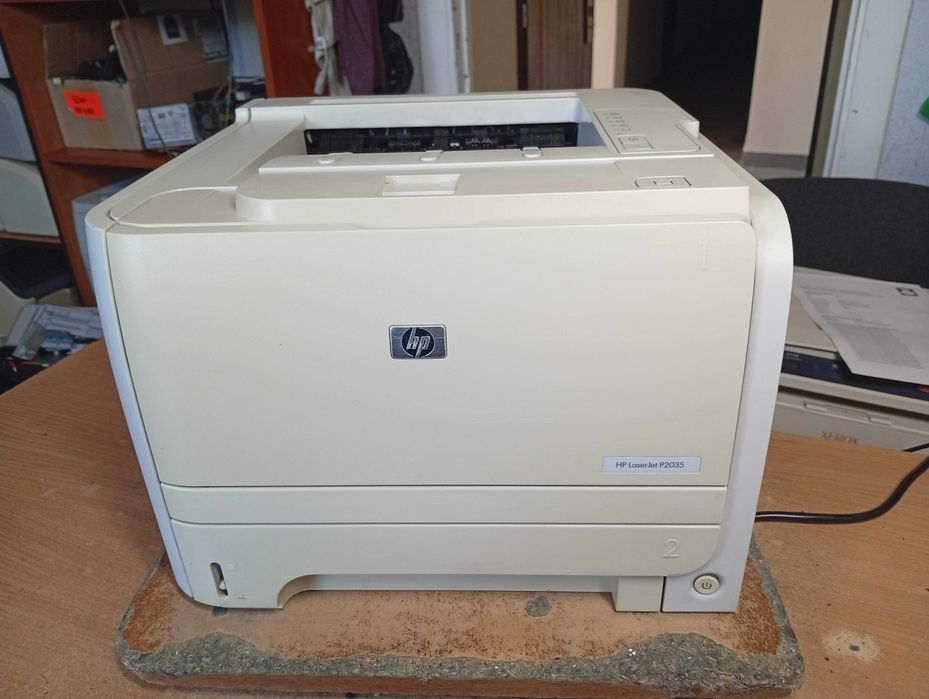 Лазерний принтер HP LaserJet P2035, малий пробіг