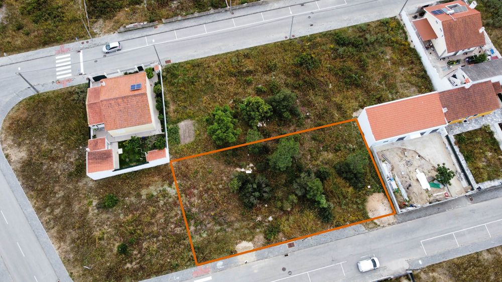 Terreno Urbano Pronto para Construção