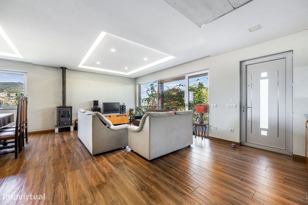 Moradia Térrea T3+1 Em Vizela