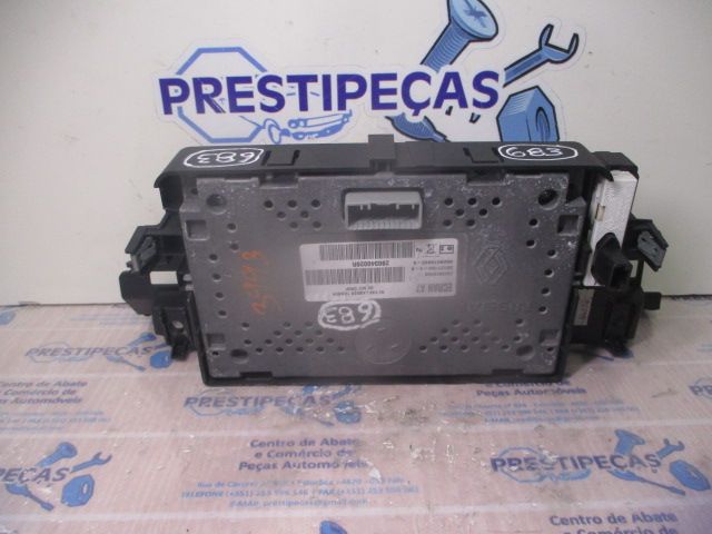Display / ecrã de informações RENAULT Laguna III (BT0/1)