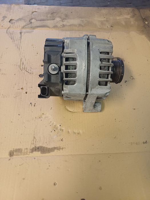 Alternator BMW 3,0 diesel N57D30B