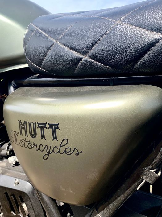 Mutt Hilts 125cc