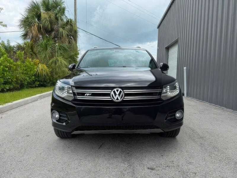 2014 Volkswagen Tiguan R-Line