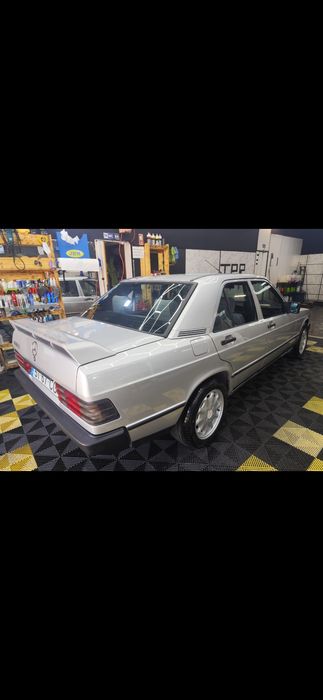 Mercedes-Benz 190d