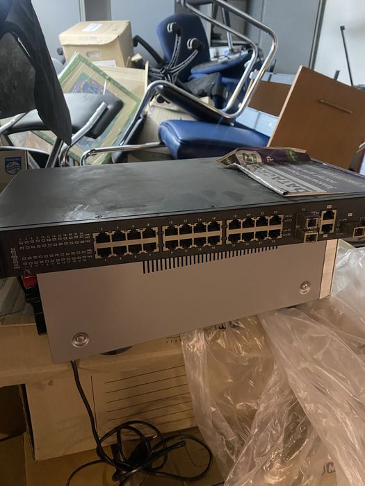 Комутатори  світчи 3СOM SUPERSTACK III 3300 (24 PORT)