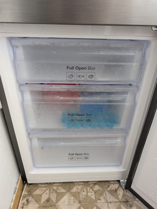 Frigorífico Combinado RB33J3515S9/EF 339L No Frost (Inox) - SAMSUNG