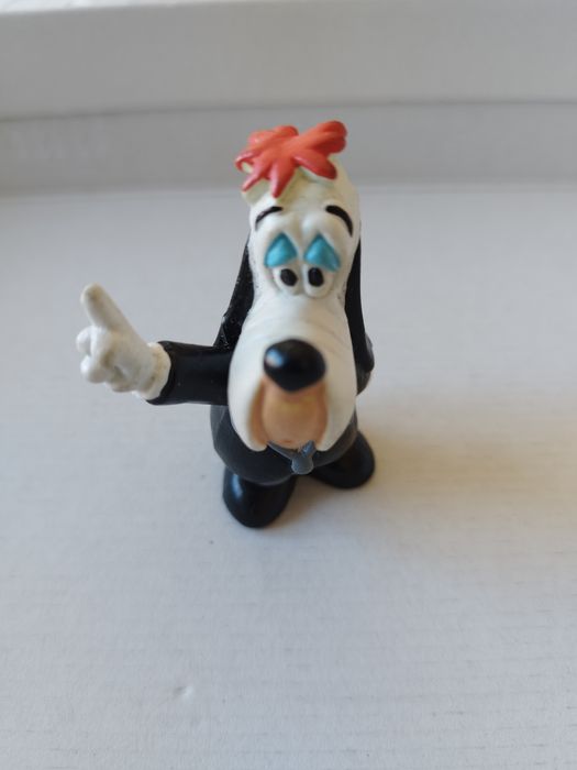 Figura colecionável vintage do Droopy Dog, o famoso basset hound criad