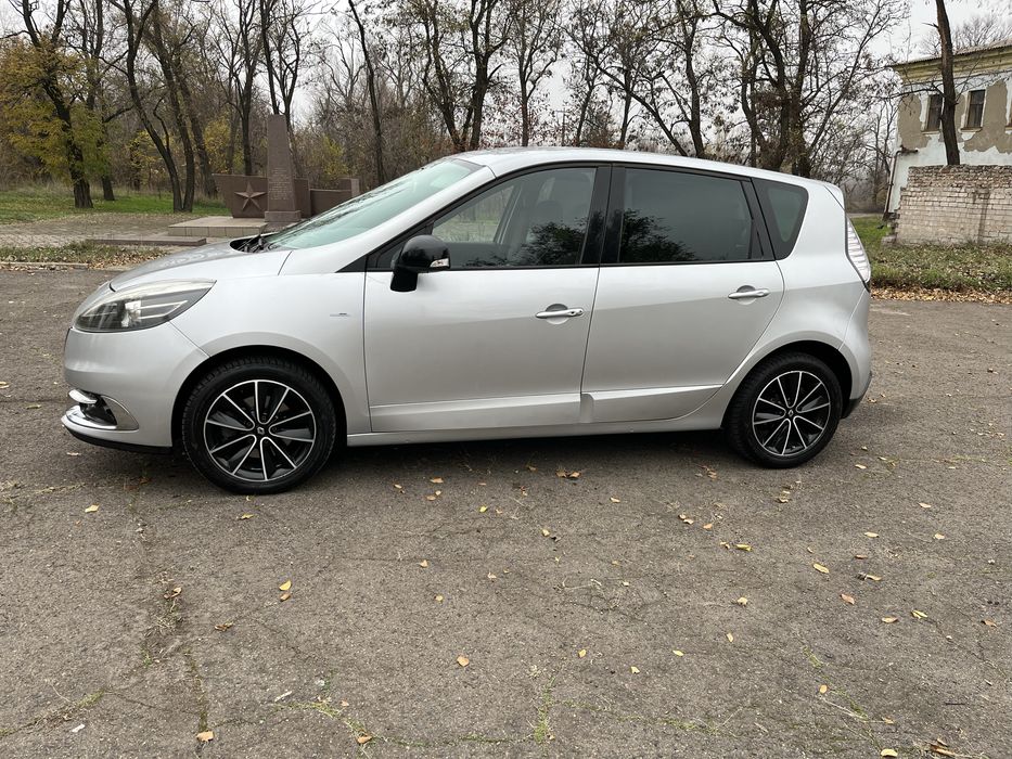 Renault Scenic 1.2 Turbo