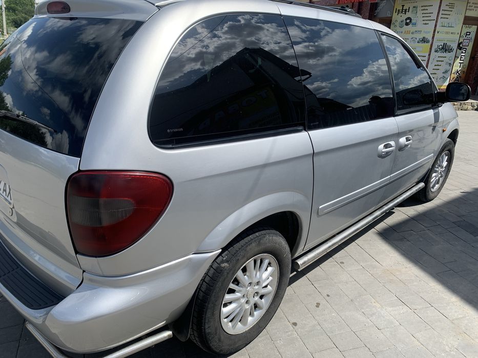 Продам Chrysler Voyager